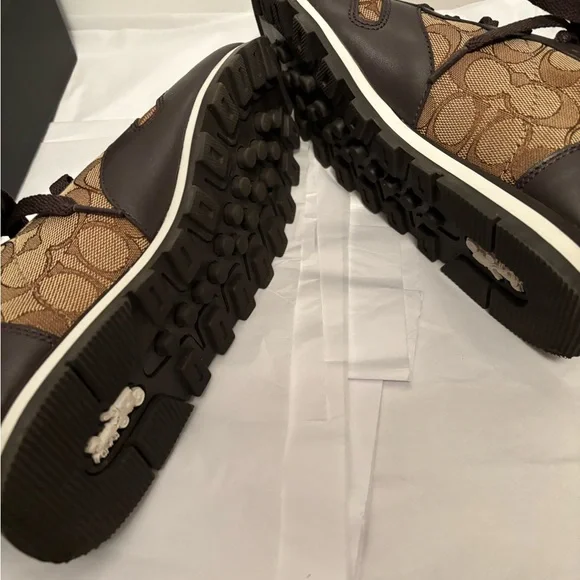 Khaki Chestnut women’s Coach Runners Shoes new - Picture 9 of 9